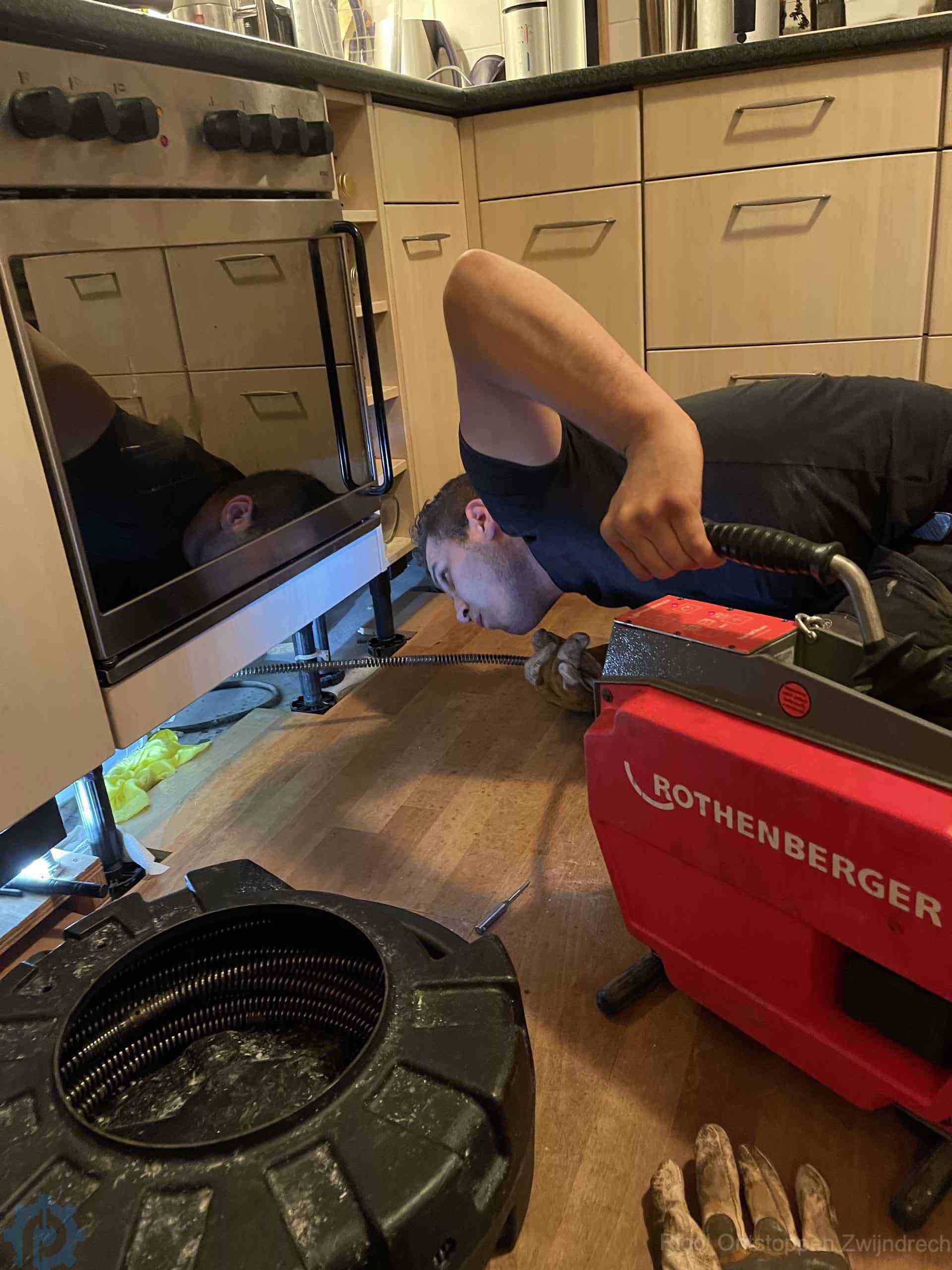 Ontstoppen Gootsteen Zwijndrecht